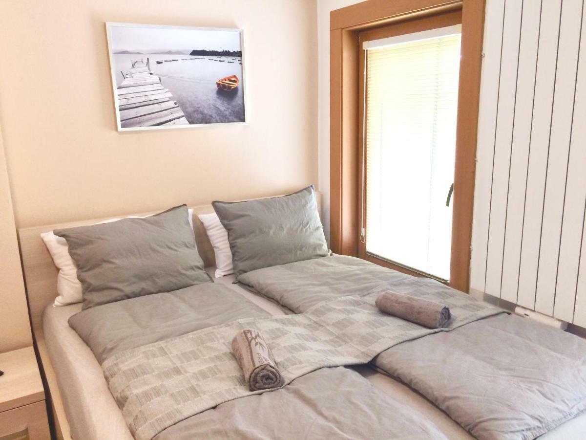 Apartman Mh Breclav Exterior photo